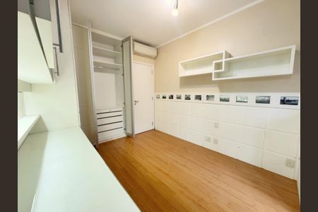 Apartamento à venda com 192m², 4 quartos e 4 vagasFoto 33