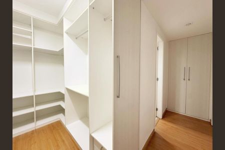 Apartamento à venda com 192m², 4 quartos e 4 vagasFoto 48