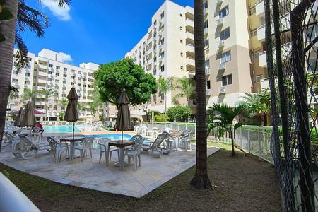 Apartamento à venda com 70m², 3 quartos e 1 vaga Apartamento à venda com 70m², 3 quartos e 1 vagaÁrea comum - Piscina