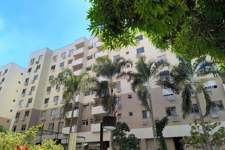 Apartamento à venda com 70m², 3 quartos e 1 vaga Apartamento à venda com 70m², 3 quartos e 1 vagaFachada