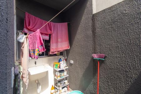 Casa à venda com 33m², 2 quartos e sem vaga Casa à venda com 33m², 2 quartos e sem vagaÁrea de Serviço