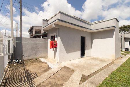 Fachada de casa à venda com 2 quartos, 33m² em Campo de Santana, Curitiba
