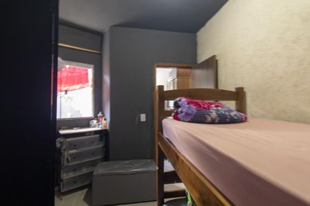 Casa à venda com 33m², 2 quartos e sem vaga Casa à venda com 33m², 2 quartos e sem vagaQuarto 1