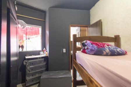 Casa à venda com 33m², 2 quartos e sem vaga Casa à venda com 33m², 2 quartos e sem vagaQuarto 1