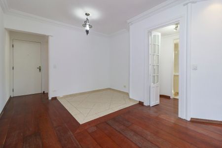 Sala de apartamento para alugar com 3 quartos, 80m² em Santo Amaro, São Paulo