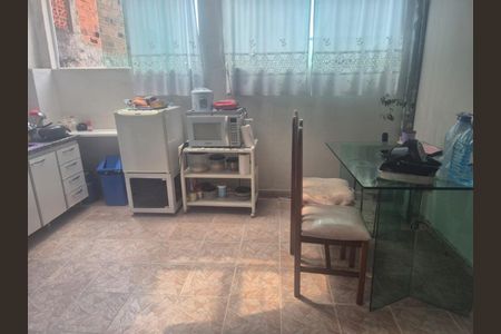 Casa à venda com 200m², 4 quartos e 2 vagas Casa à venda com 200m², 4 quartos e 2 vagasFoto 12