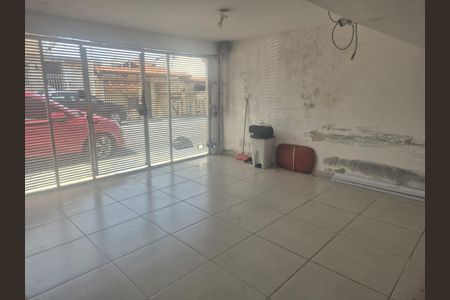 Casa à venda com 200m², 4 quartos e 2 vagas Casa à venda com 200m², 4 quartos e 2 vagasFoto 38