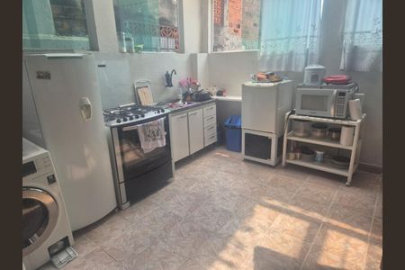 Casa à venda com 200m², 4 quartos e 2 vagas Casa à venda com 200m², 4 quartos e 2 vagasFoto 14