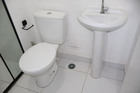 Apartamento para alugar com 33m², 2 quartos e sem vagaBanheiro