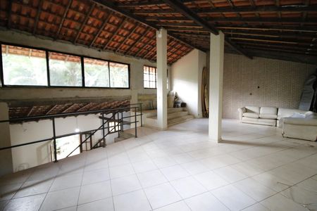 Sala 2  de casa de condomínio para alugar com 2 quartos, 350m² em Jacarepaguá, Rio de Janeiro