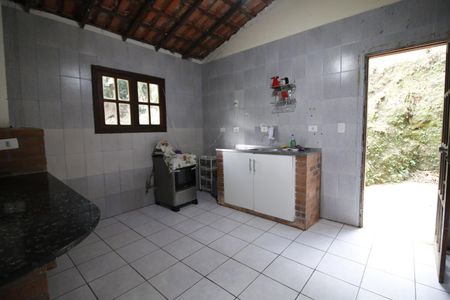 Cozinha de casa de condomínio à venda com 2 quartos, 106m² em Jacarepaguá, Rio de Janeiro