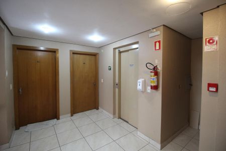 Apartamento à venda com 67m², 2 quartos e 1 vagaCorredor