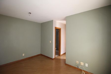 Apartamento à venda com 67m², 2 quartos e 1 vagaSala