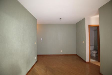 Apartamento à venda com 67m², 2 quartos e 1 vagaSala