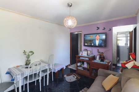 Sala de apartamento à venda com 2 quartos, 50m² em Conjunto Habitacional Jova Rural, São Paulo