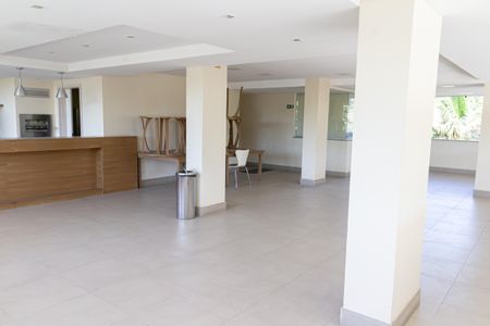 Apartamento para alugar com 74m², 2 quartos e 1 vaga Apartamento para alugar com 74m², 2 quartos e 1 vagaÁrea comum - Salão de festas