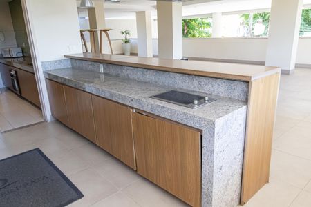 Apartamento para alugar com 74m², 2 quartos e 1 vaga Apartamento para alugar com 74m², 2 quartos e 1 vagaÁrea comum - Salão de festas