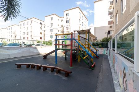 Apartamento para alugar com 44m², 2 quartos e 1 vaga Apartamento para alugar com 44m², 2 quartos e 1 vagaÁrea comum - Playground