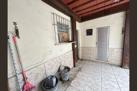 Casa à venda com 204m², 3 quartos e sem vagaÁrea de Serviço