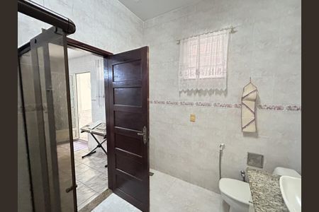 Casa à venda com 204m², 3 quartos e sem vagaBanheiro 1