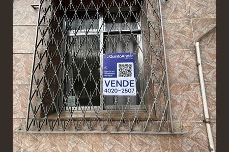 Casa à venda com 204m², 3 quartos e sem vagaHXIY-120