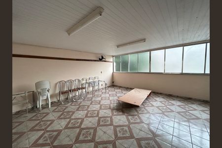 Casa à venda com 204m², 3 quartos e sem vagaÁrea comum - Salão de festas