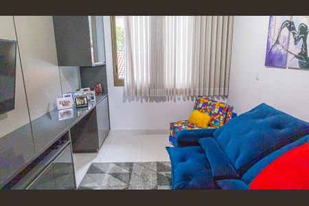 Casa de condomínio à venda com 184m², 3 quartos e 3 vagasQuarto 2