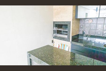 Casa de condomínio à venda com 184m², 3 quartos e 3 vagasArea gourmet