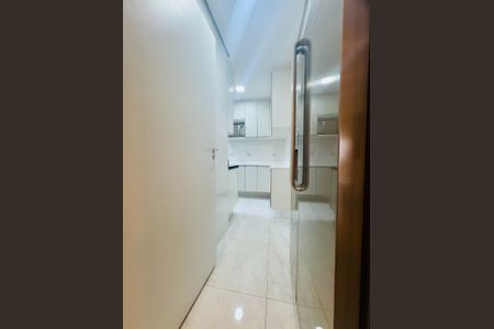 Apartamento à venda com 82m², 3 quartos e 2 vagasFoto 02