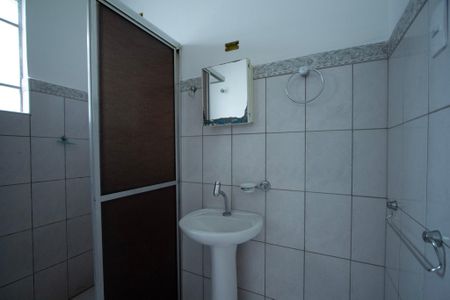 Casa para alugar com 60m², 2 quartos e sem vaga