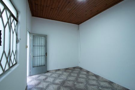 Casa para alugar com 60m², 2 quartos e sem vaga
