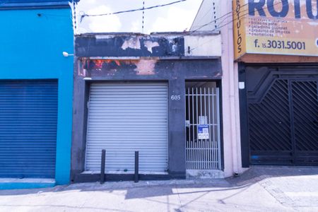 Casa para alugar com 60m², 2 quartos e sem vaga