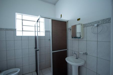 Casa para alugar com 60m², 2 quartos e sem vaga
