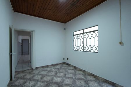 Casa para alugar com 60m², 2 quartos e sem vaga