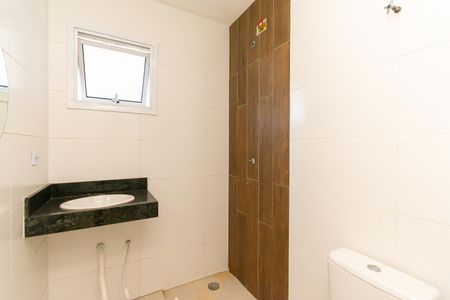 Apartamento para alugar com 36m², 2 quartos e sem vaga Apartamento para alugar com 36m², 2 quartos e sem vagaBanheiro