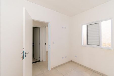 Quarto 1 de apartamento para alugar com 2 quartos, 41m² em Vila Alpina, São Paulo