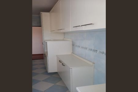 Apartamento à venda com 67m², 2 quartos e 1 vagaCOZINHA