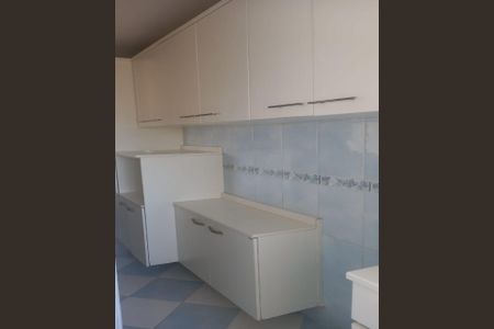 Apartamento à venda com 67m², 2 quartos e 1 vagaCOZINHA