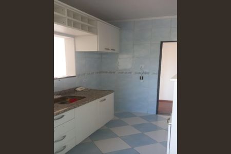 Apartamento à venda com 67m², 2 quartos e 1 vagaCOZINHA