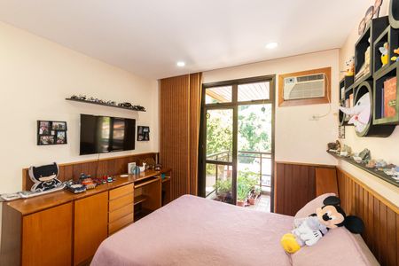 Apartamento à venda com 142m², 3 quartos e 2 vagasQuarto 2