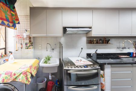 Apartamento à venda com 142m², 3 quartos e 2 vagasÁrea de Serviço