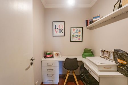Apartamento à venda com 86m², 3 quartos e 1 vagaEscritório