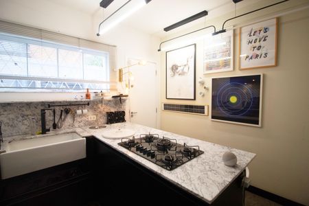 Casa para alugar com 75m², 2 quartos e 1 vaga