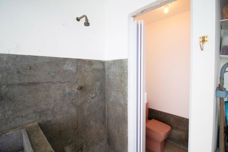 Casa para alugar com 75m², 2 quartos e 1 vaga