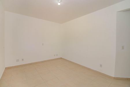 Casa para alugar com 299m², 4 quartos e 4 vagasSuíte 2