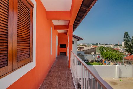 Casa para alugar com 299m², 4 quartos e 4 vagasCozinha - Varanda