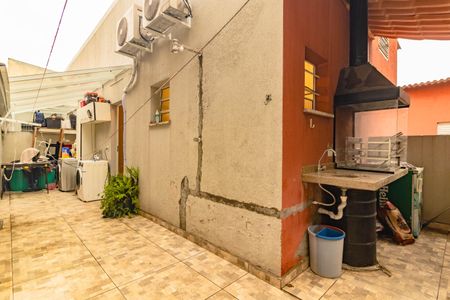 Casa de condomínio para alugar com 100m², 2 quartos e 2 vagas