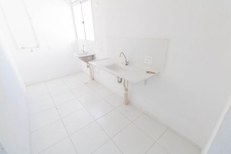 Apartamento para alugar com 40m², 2 quartos e sem vaga Apartamento para alugar com 40m², 2 quartos e sem vagaCozinha e Área de Serviço