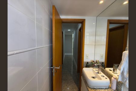 Apartamento à venda com 103m², 4 quartos e 2 vagas
