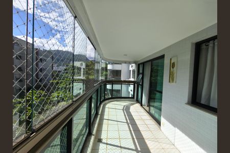 Apartamento à venda com 103m², 4 quartos e 2 vagas